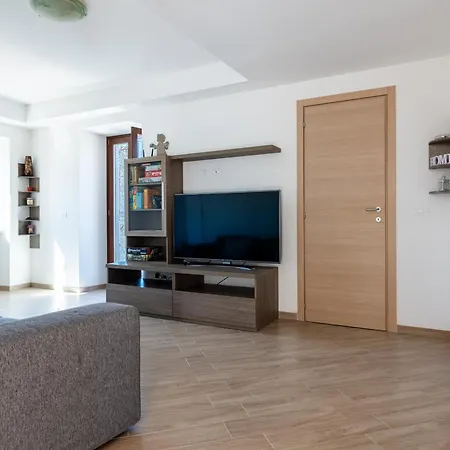 Apartament Casa Belvedere - Affitti Brevi Italia Poggio Picenze